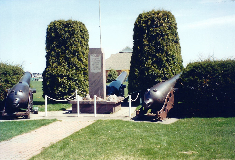 Marina Park Cannon
